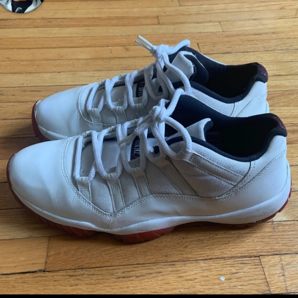 Jordan 11 low